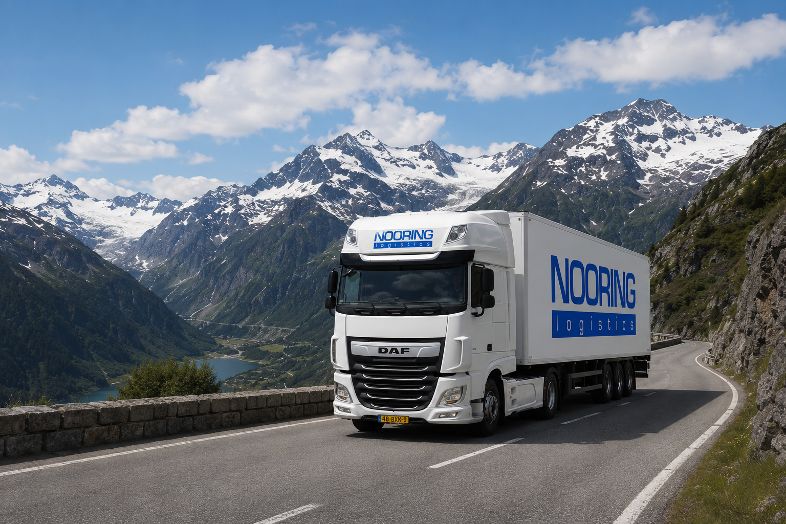 NOORING Logistics vrachtwagen in de Alpen